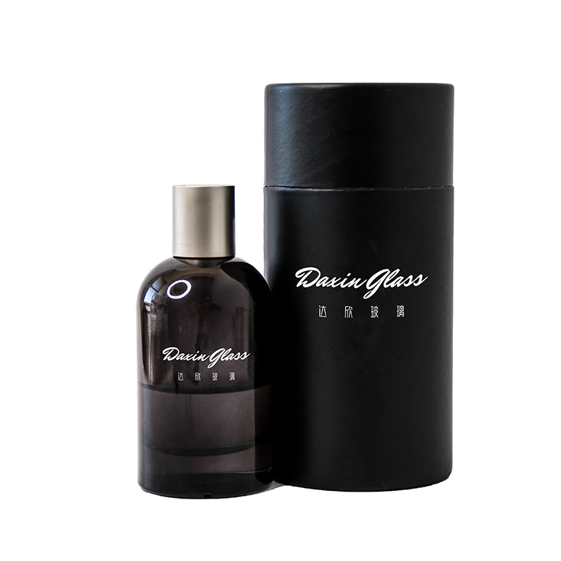 parfumflesje voor zwarte mannen