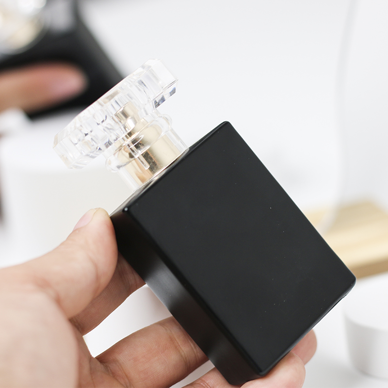 custom high quality black luxury bottle perfume