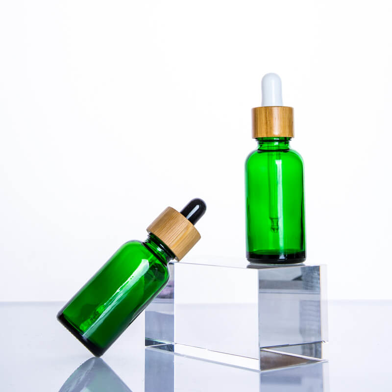 botella de cristal aceite esencial